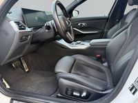 Gebraucht BMW 330 M Sport 286 PS (210 kW) 2024 Weiss Kombi