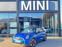 Gebraucht Mini Cooper S Favoured 204 PS (150 kW) 2025 Icy sunshine blue Kleinwagen