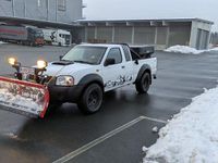 Second-hand Nissan Navara 2011 Pickup