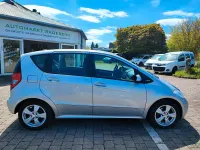 Gebraucht Mercedes A160 Avantgarde 95 PS (69 kW) 2009 Silber Limousine