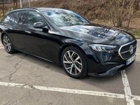 Gebraucht Mercedes E220 Advanced 197 PS (144 kW) 2024 Schwarz Kombi