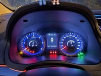 Gebraucht Hyundai i40 Trend 141 PS (103 kW) 2015 Grau Kombi