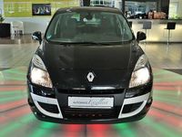 Gebraucht Renault Scénic III Dynamique 131 PS (96 kW) 2011 Schwarz Van / Kleinbus