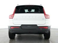 Gebraucht Volvo XC40 Plus 163 PS (119 kW) 2025 Crystal white pearl SUV