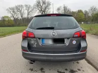 Gebraucht Opel Astra Sport 180 PS (132 kW) 2011 Grau Kombi