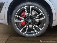 Neu BMW X5 M Sport 298 PS (219 kW) 2025 Grau SUV