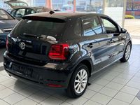 Gebraucht VW Polo LOUNGE 90 PS (66 kW) 2015 Schwarz Limousine