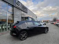 Używany Mazda 3 Selection 122 KM (89 kW) 2021 Czarny Sedan/Limuzyna