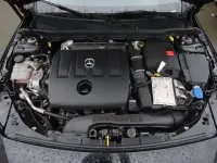 Gebraucht Mercedes A180 116 PS (85 kW) 2018 Schwarz Limousine