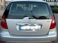 Gebraucht Mercedes A180 109 PS (80 kW) 2010 Silber Kleinwagen