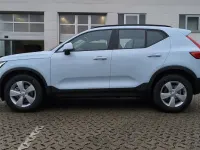 Neu Volvo XC40 163 PS (119 kW) 2025 Blau SUV