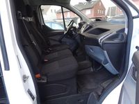 Gebraucht Ford Transit Custom Trend 125 PS (91 kW) 2016 Weiß Van / Kleinbus