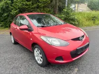 Gebraucht Mazda 2 75 PS (55 kW) 2008 Rot Kleinwagen