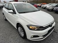 Gebraucht VW Polo Comfortline 65 PS (47 kW) 2019 Weiß Limousine