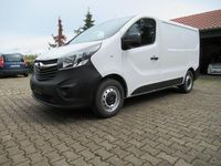 Gebraucht Opel Vivaro 140 PS (102 kW) 2015 Weiß Van / Kleinbus