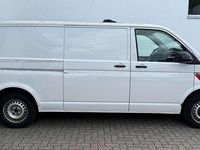 Gebraucht VW Transporter 150 PS (110 kW) 2018 Candyweiß Van
