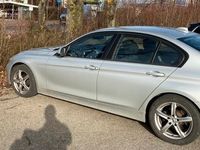 gebraucht BMW 318 F30 d 143PS 2012