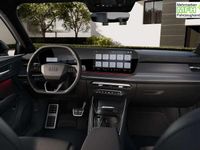 Neu Audi Q3 S-Line 204 PS (150 kW) 2025 Salbeigrün metallic SUV