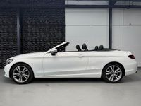 Gebraucht Mercedes C180 AMG line 156 PS (114 kW) 2017 Weiß Cabrio