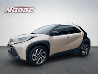 Neu Toyota Aygo X 72 PS (52 kW) 2025 Ginger beige metallic/dach mys SUV