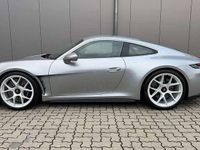 Neu Porsche 992 525 PS (386 kW) 2025 Gtsilber Coupé