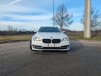 Gebraucht BMW 525 Shadowline 218 PS (160 kW) 2015 Weiß Kombi