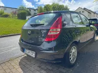 Gebraucht Hyundai i30 109 PS (80 kW) 2009 Schwarz Limousine