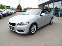 Gebraucht BMW 218 136 PS (100 kW) 2017 Glaciersilber Cabrio