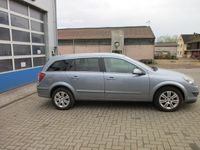 Gebraucht Opel Astra Innovation 115 PS (84 kW) 2009 Silber Kombi