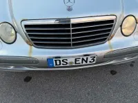 Używany Mercedes E280 Elegance 204 KM (150 kW) 2002 Srebrny Sedan/Limuzyna