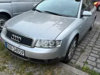 Gebraucht Audi A4 140 PS (102 kW) 2001 Schwarz Kombi