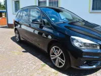 Gebraucht BMW 220 Gran Tourer Performance 190 PS (139 kW) 2015 Schwarz Van / Kleinbus