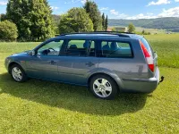 Gebraucht Ford Mondeo 145 PS (106 kW) 2002 Grau Kombi