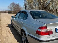 Gebraucht BMW 320 170 PS (125 kW) 2002 Silber Limousine
