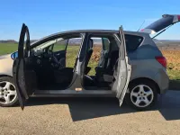 Second-hand Opel Meriva 120 CP (88 kW) 2011 Monovolum