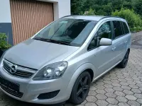 Gebraucht Opel Zafira 140 PS (102 kW) 2013 Silber Van / Kleinbus