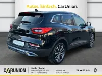 Gebraucht Renault Kadjar Black Edition 159 PS (116 kW) 2021 Black pearlschwarz SUV