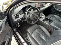 Gebraucht Audi S8 Sport 519 PS (381 kW) 2015 Blau Limousine