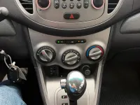 Gebraucht Hyundai i10 88 PS (64 kW) 2013 Weiß Kleinwagen