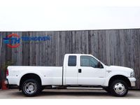 Second-hand Ford V8 325 CP (239 kW) 2005 SUV