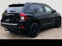 Gebraucht Jeep Compass 177 PS (130 kW) 2014 Schwarz SUV