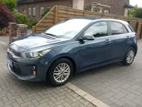 Gebraucht Kia Rio Edition 7 99 PS (72 kW) 2019 Blau Limousine