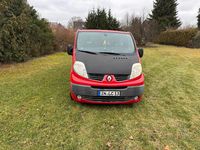 Gebraucht Renault Trafic 114 PS (83 kW) 2010 Rot Van / Kleinbus