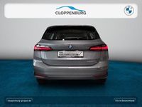 Gebraucht BMW 220 Performance 163 PS (119 kW) 2025 Grau Van / Kleinbus