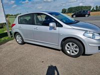 Gebraucht Nissan Tiida Acenta 110 PS (80 kW) 2010 Silber Limousine