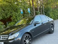 Używany Mercedes C250 204 KM (150 kW) 2011 Czarny Sedan/Limuzyna