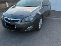 Gebraucht Opel Astra 180 PS (132 kW) 2010 Grau Limousine
