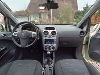 Gebraucht Opel Corsa 87 PS (63 kW) 2011 Weiß Kleinwagen