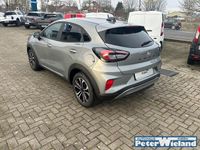 Neu Ford Puma Titanium 125 PS (91 kW) 2025 Silber SUV