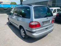 Second-hand Ford Galaxy 136 CP (100 kW) 2003 Argintiu Monovolum